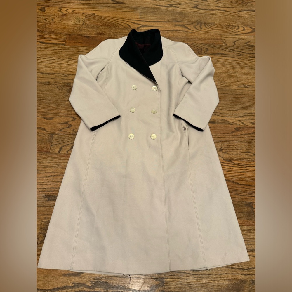 Vintage Bonders trench coat, light khaki and black
